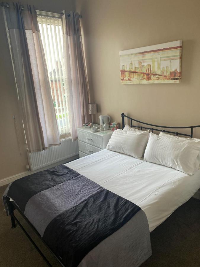 Heworth Inn And Rooms Йорк Экстерьер фото