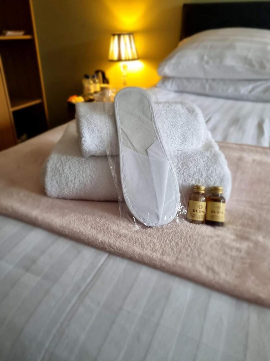 Heworth Inn And Rooms Йорк Экстерьер фото